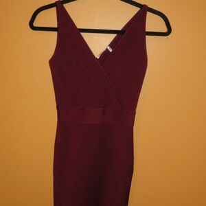 Elegant Burgundy Hérve Leger Sleeveless Dress